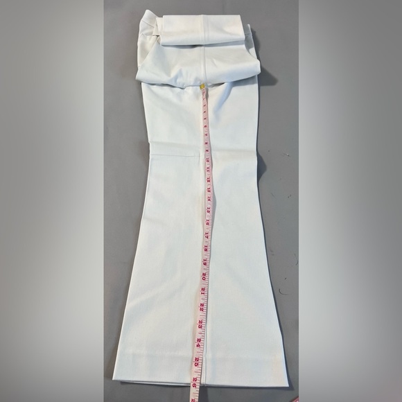 New SPANX Silver Linings Kick Flare Pull-on Pants size Large in Classic White - Picture 4 of 15